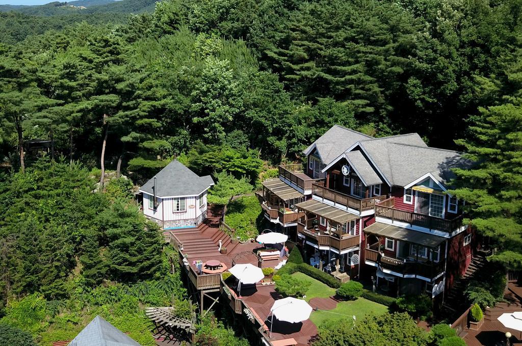 Violin Pension Hoengseong Luaran gambar